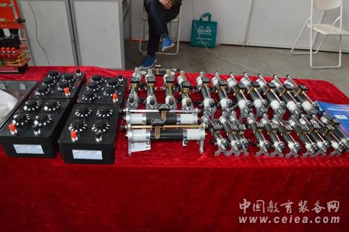 无线电器材厂现身沈阳第70届中国教育装备展(图2)