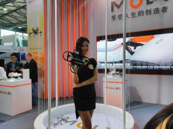 VR和无人机等技术吸睛 2016亚洲消费电子展(图1)